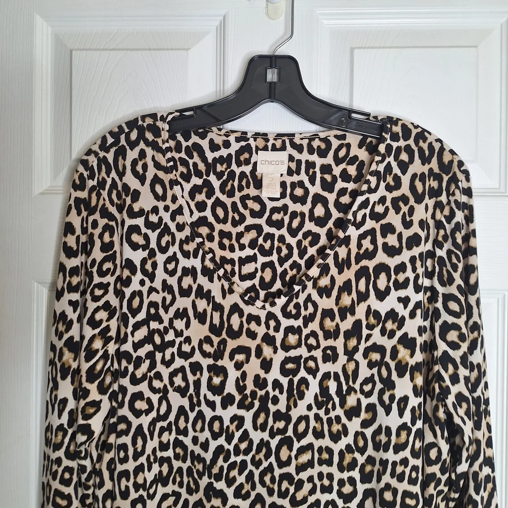 Chico's Animal Print Top in Black and Tan Size 2 Large